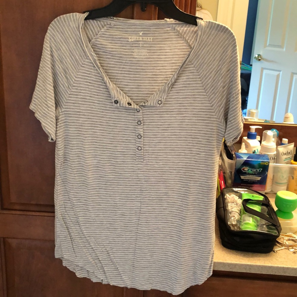 AEO soft and sexy tee